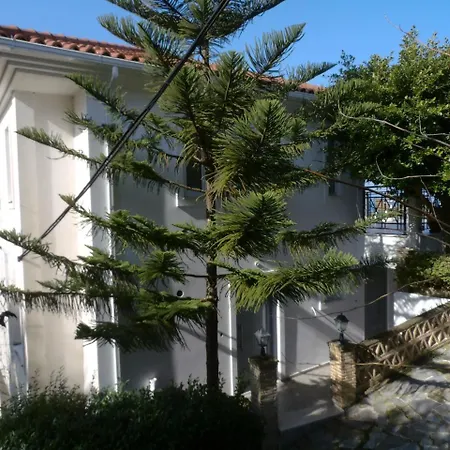 Aparthotel Anna And 3*